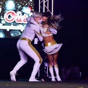 Meet your Posher, Tera